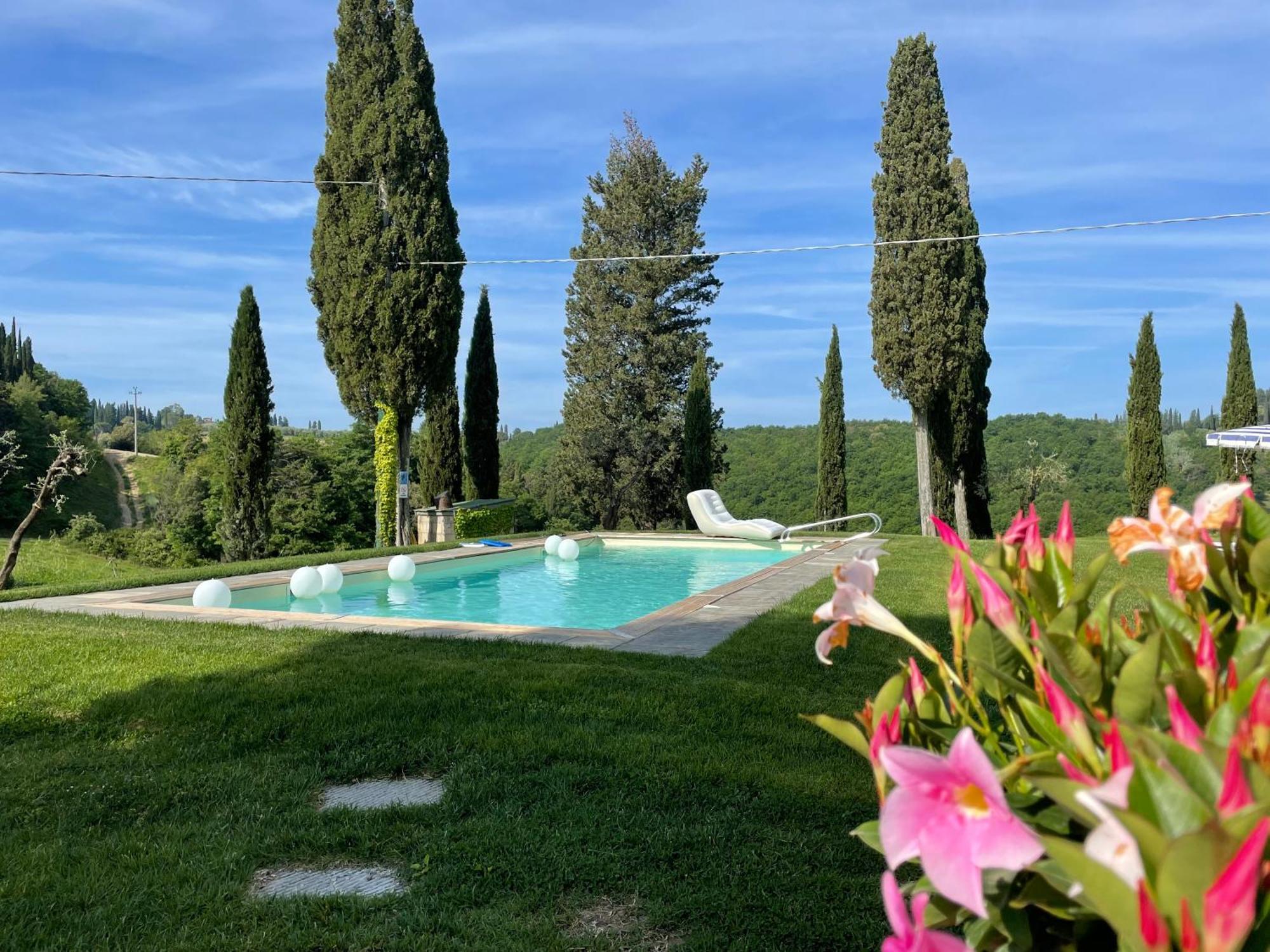 Casa Vacanze Podere Marilla Peccioli Eksteriør bilde